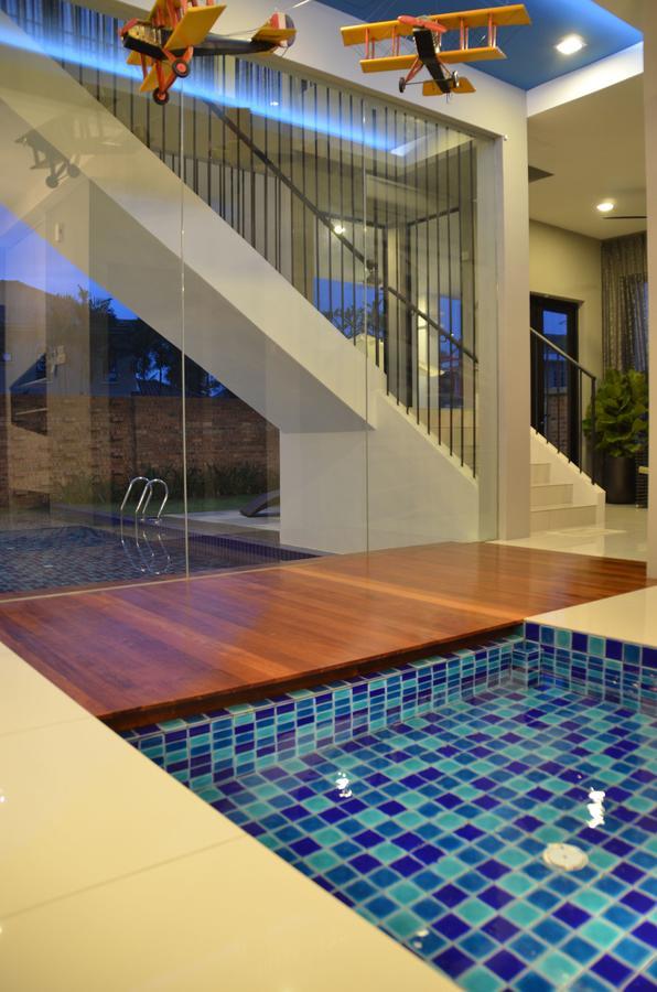 Homestay Atlantis Pool @ Tambun